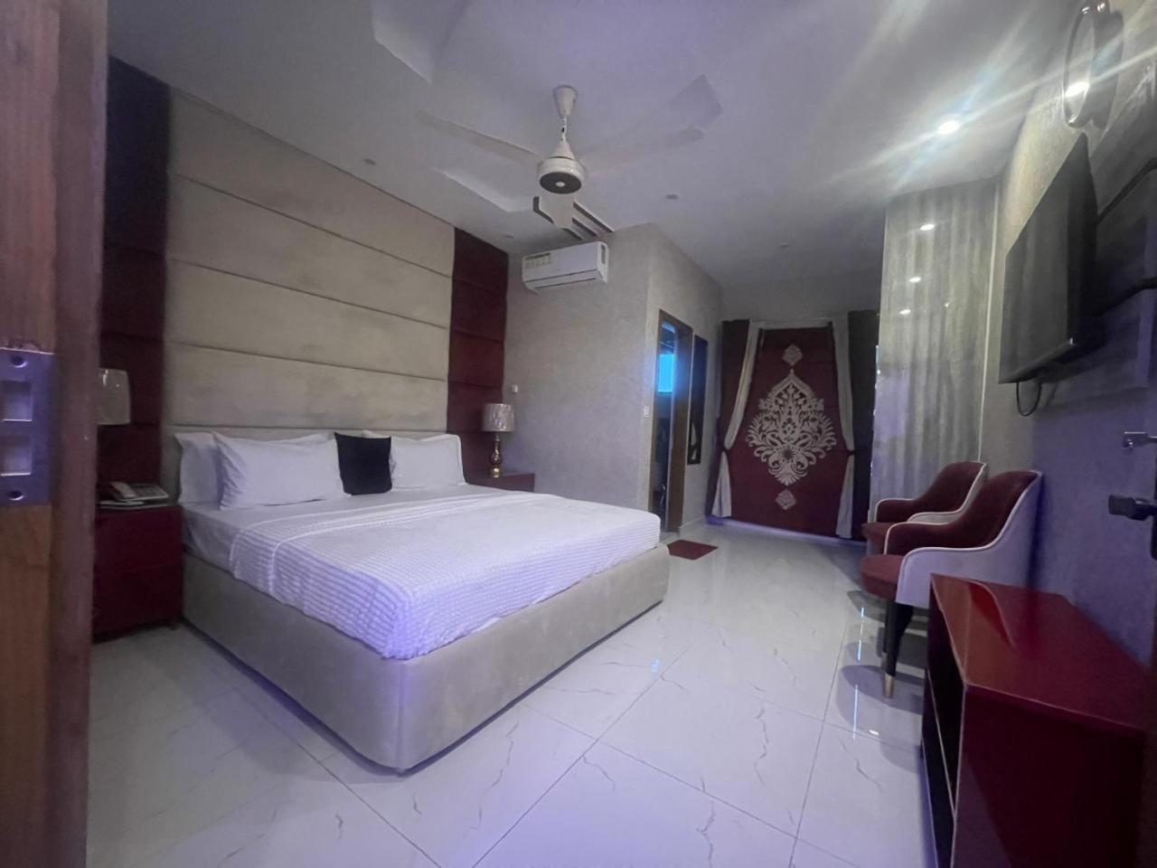 Hotel Croydon International Ravalpindi Kültér fotó